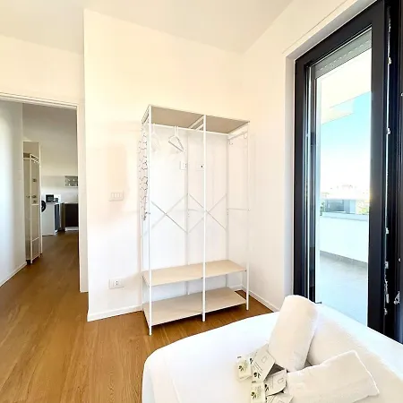 Bari- Private Terrace- 500 M From The Center Apartament Bari